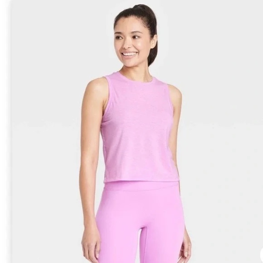 Women’s all in motion Cropped Wicking Active Tank